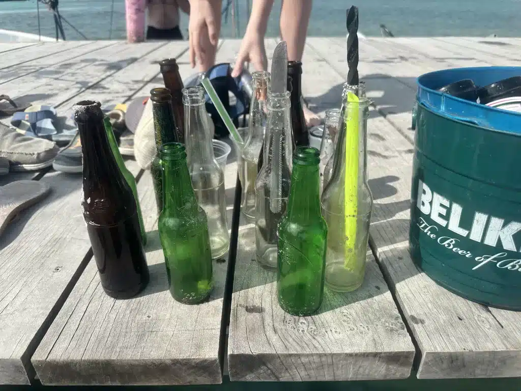 Looking for things to do in Caye Caulker? While snorkeling, see how much trash you can pick up!