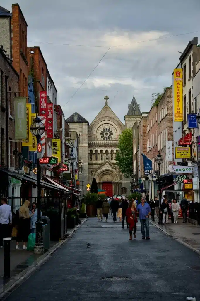 Explore Grafton Street, one of Dublin, Ireland's unique shopping streets, a great activities for adults and families. 