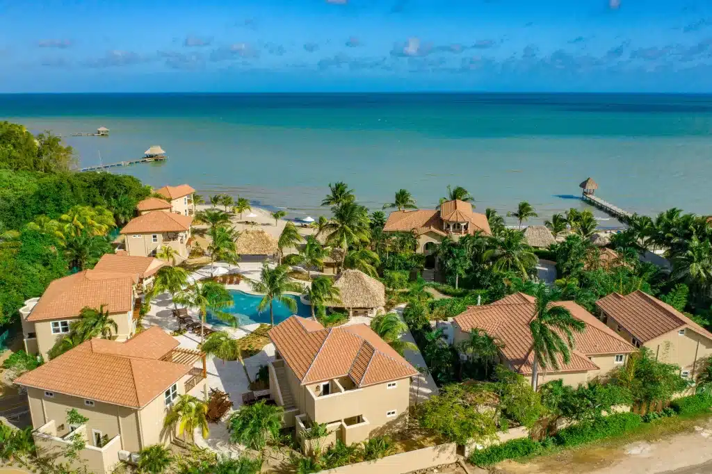 Sienian Bay Resort offers some of the best all-inclusive vacation packages in Belize. 